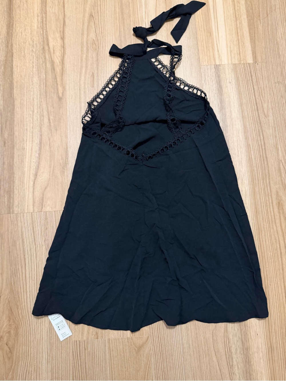 Cupshe Black Halter Neck Mini Dress with Cutout Trim - Picture 4 of 5